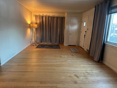 5265 W Devon Ave, Chicago, IL 60646 - photo 3