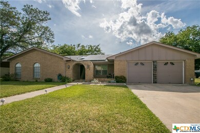 608 Cedar Dr, Copperas Cove, TX 76522 - photo 2