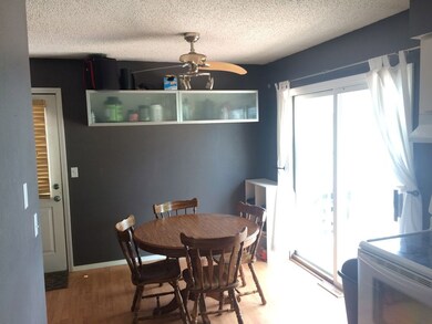 4008 Mark Dr, Waterloo, IA 50701 - photo 4