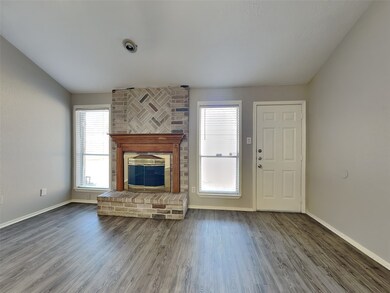 8138 Sweetgum Trace Dr, Houston, TX 77040 - photo 3