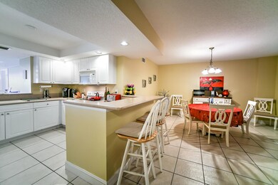 KITCHEN TO FAMILY ROOM