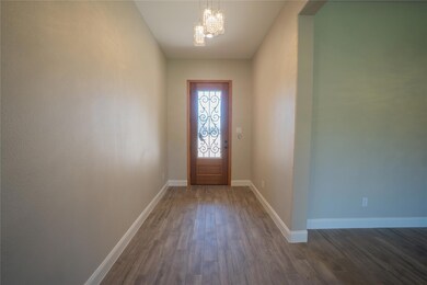 1207 Carnoustie Dr, Ennis, TX 75119 - photo 4