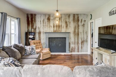 409 E Kendall St, La Fontaine, IN 46940 - photo 7