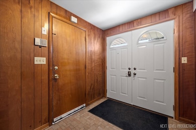 1306 W Illinois Ave, Aurora, IL 60506 - photo 4