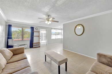 1012 SW 11th St unit 20N, Hallandale Beach, FL 33009 - photo 4