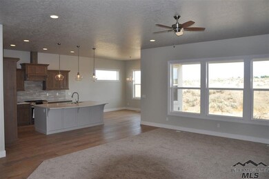 8282 E Timberlake St, Nampa, ID 83687 - photo 5