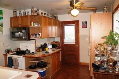 8 Canal St, Chicopee, MA 01013 - photo 3