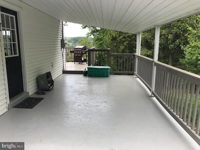 1703 Reed St, Coatesville, PA 19320 - photo 4