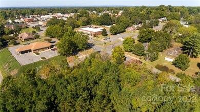 200 E Gold St, Kings Mountain, NC 28086 - photo 7