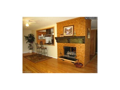 Living Rm w/Gleaming Hardwood Floors. See-Thru Fir