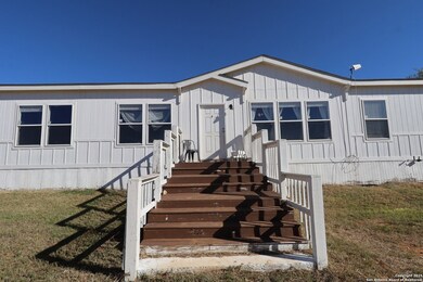 655 County Road 303, Jourdanton, TX 78026 - photo 3