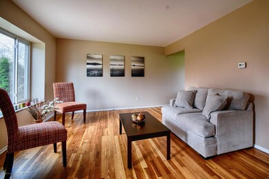 2959 Pleasant Grove Rd, Lansing, MI 48910 - photo 3