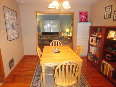 DININGROOM
