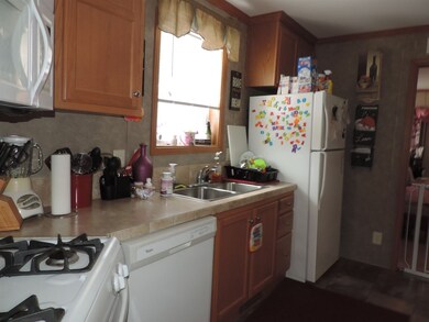 525 River St unit 23, Castleton, VT 05735 - photo 5