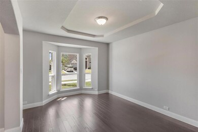 6516 Dove Chase  Living