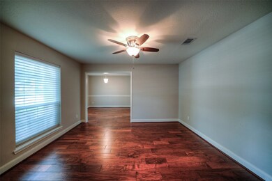 15303 Quiet Creek Dr, Houston, TX 77095 - photo 4