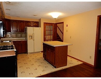 37 Woodhaven St, Carver, MA 02330 - photo 3