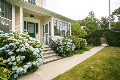 Side yard common space for the 5 owners of Kay Str