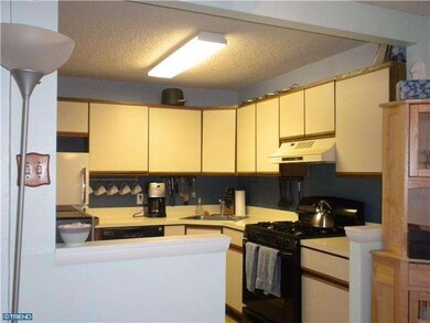 Radnor House unit 620, Bryn Mawr, PA 19010 - photo 3