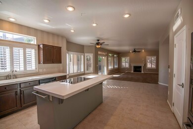 06 Kitchen