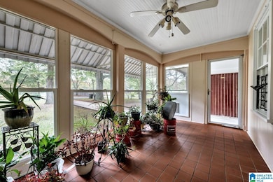 5113 Sutherland Rd, Mount Olive, AL 35117 - photo 3