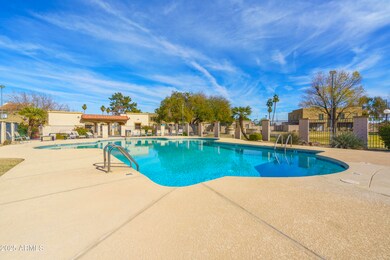 1032 E Redfield Dr.