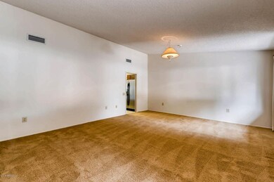 Large Living/Dining Room