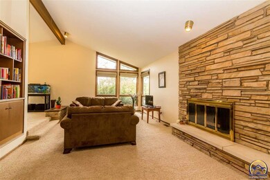 3960 SW Parlington Rd, Topeka, KS 66610 - photo 5