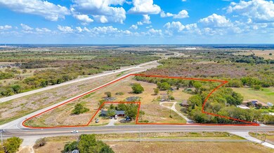 415 N Spikes Rd, Corsicana, TX 75110 - photo 2