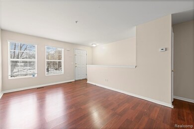 1156 Faulkner unit E4, Troy, MI 48083 - photo 6