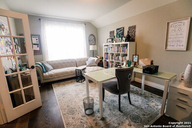 11243 Rock Daisy, Helotes, TX 78023 - photo 4