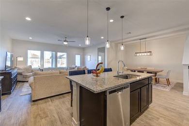 8203 Sugar Cane Ln, Rosharon, TX 77583 - photo 6