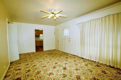 287 Pennsylvania Ave, Reidsville, NC 27320 - photo 6