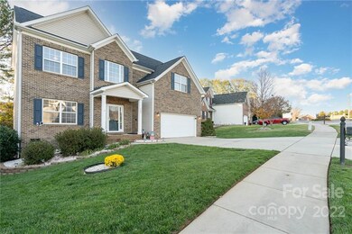 112 Carolinian Dr, Statesville, NC 28677 - photo 4