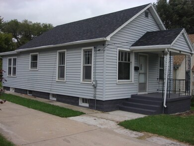 322 Maple St, Oglesby, IL 61348 - photo 3