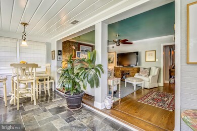 1922 Locust Grove Rd, Silver Spring, MD 20910 - photo 5