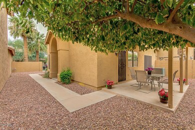 681 N Maple St, Chandler, AZ 85226 - photo 2