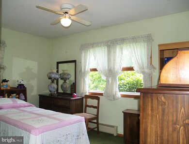 1047 Palm Hill Rd, Palm, PA 18070 - photo 7