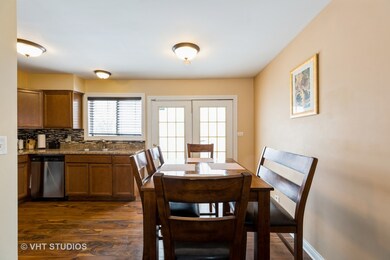 17218 Peach Grove Ln, Hazel Crest, IL 60429 - photo 4