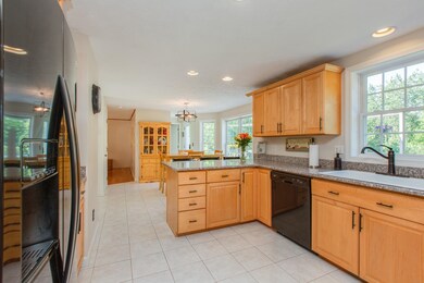 77 Rosegate Farm Dr, Manchester, NH 03109 - photo 7