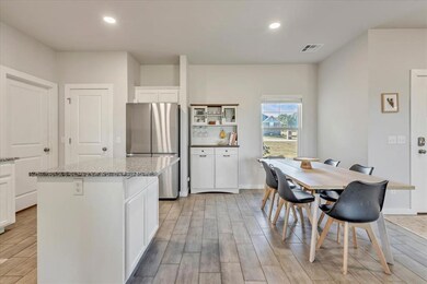 11654 Split Oak Cir, Guthrie, OK 73044 - photo 6