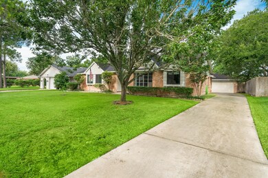 4422 Peridot Ln, Friendswood, TX 77546 - photo 2