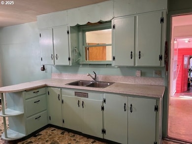 95 S 17th Ave, Elgin, OR 97827 - photo 6