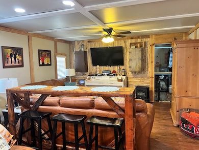 319 A Rupert Wood Ln, Claxton, GA 30417 - photo 3