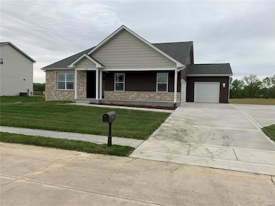 1013 Torrey Ln, Freeburg, IL 62243 - photo 2