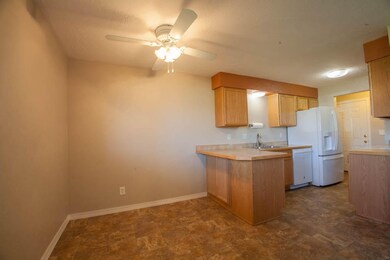Washburn Condo-3