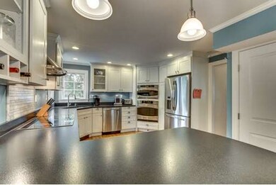 140 Hoover Rd, Needham Heights, MA 02494 - photo 3