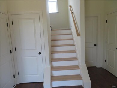 3146 High Hill Rd, Slatington, PA 18080 - photo 7