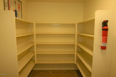 Walk in Pantry