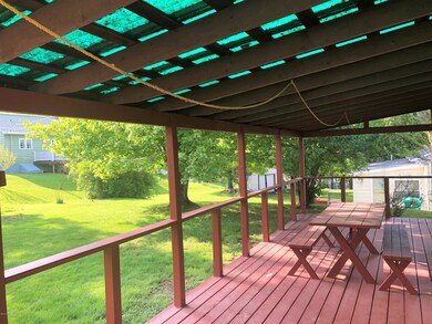 26 Crestmont Dr, Honesdale, PA 18431 - photo 3